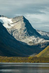 Svalbard, Norway. (National Geographic/Mario Tadinac)