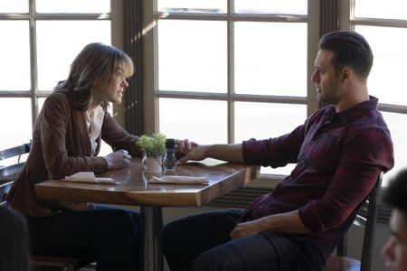 AIMEE TEEGARDEN, RYAN GUZMAN