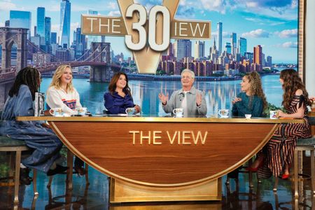 WHOOPI GOLDBERG, SARA HAINES, ANA NAVARRO, KYLE MACLACHLAN, SUNNY HOSTIN, ALYSSA FARAH GRIFFIN