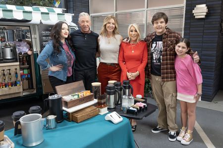 KAT DENNINGS, TIM ALLEN, JENNA ELFMAN, LORI GREINER, MAXWELL SIMKINS, BARRETT MARGOLIS
