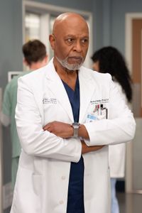 JAMES PICKENS JR.