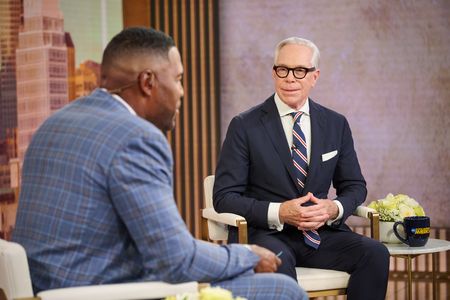 MICHAEL STRAHAN, TOMMY HILFIGER