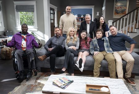 TOP: JESSE WILLIAMS, TIM ALLEN, KAT DENNINGSBOTTOM: DARYL "CHILL" MITCHELL, SEANN WILLIAM SCOTT, CARSON FAGERBAKKE, BARRETT MARGOLIS, MAXWELL SIMKINS, LUKE MACFARLANE