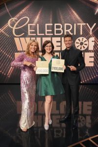 VANNA WHITE, LISA LOEB, RYAN SEACREST
