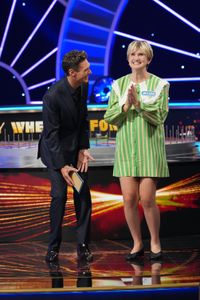 RYAN SEACREST, JILLIAN BELL