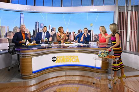 SAM CHAMPION, MICHAEL STRAHAN, ROBIN ROBERTS, GEORGE STEPHANOPOULOS, LARA SPENCER, GINGER ZEE