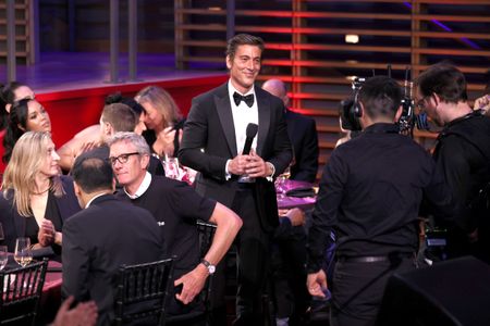 DAVID MUIR 
