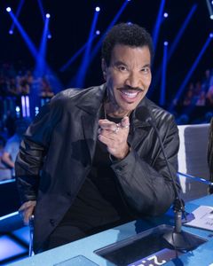 LIONEL RICHIE