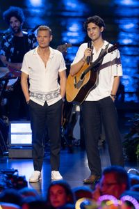 RYAN SEACREST, JULIÁN KALEL