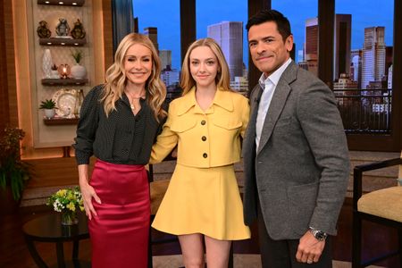 KELLY RIPA, AMANDA SEYFRIED, MARK CONSUELOS