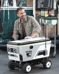 SEANN WILLIAM SCOTT