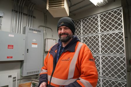 John Kis, Electrician at Toronto Pearson. (Arrow International Media Ltd & Cantina Media)