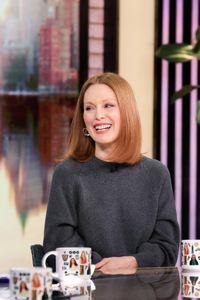 JULIANNE MOORE