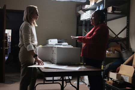 Mariana van Zeller interviews Reva about her investigation into missing people. (National Geographic)