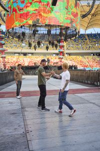 Inspired by the benefits of learning a new skill, which aids memory and cognitive function, Chris Hemsworth takes up drumming. When Ed Sheeran invites him to perform at a stadium concert, Chris has just months to master the instrument, conquer his nerves, and perform in front of 70,000 fans. Itìs a challenge that pushes him beyond his limits.  Chris, center, and Ed, left, meet before the concert  with Chris' drum coach Ben Gordon (of rock band Parkway Drive), left.  (credit: National Geographic/Evan Paterakis)