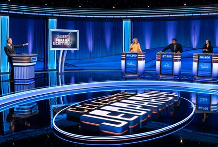 CELEBRITY JEOPARDY!