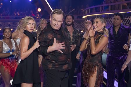JORDAN CHILES, JULIANNE HOUGH, ANDY RICHTER, VALENTIN CHMERKOVSKIY, LAUREN JAUREGUI, EMMA SLATER, BRANDON ARMSTRONG