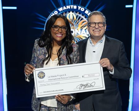 AISHA TYLER, DREW CAREY