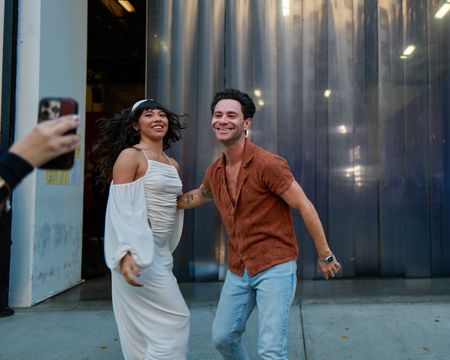 XOCHITL GOMEZ, SASHA FARBER