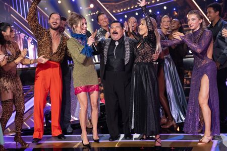 JENNA DEWAN, VALENTIN CHMERKOVSKIY, JAN RAVNIK, JULIANNE HOUGH, CONNOR WOOD, GUILLERMO RODRIGUEZ, KAMRI PETERSON, WITNEY CARSON, RYLEE ARNOLD, ONYE STEVENSON, AMBER GLENN, BRANDON ARMSTRONG