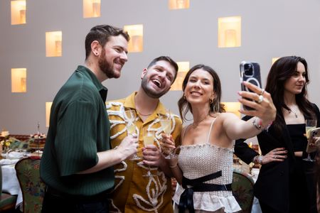 JONATHAN CARSON, ZACHARIAH PORTER, ANNA ROISMAN