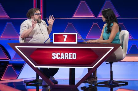 BOBBY MOYNIHAN, HENNA PRYOR