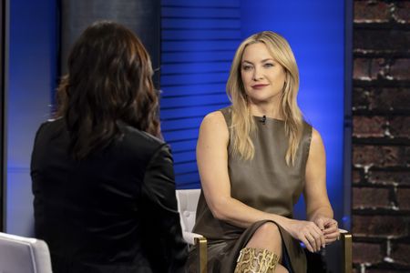 Juju Chang, Kate Hudson