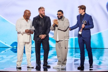 MIKE TYSON, JAKE PAUL, DJ KHALED