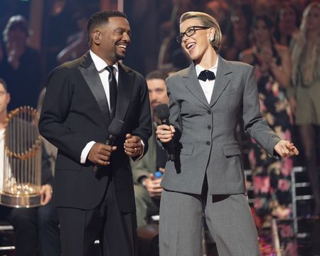 ALFONSO RIBEIRO, JULIANNE HOUGH