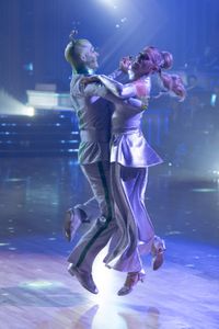 ALAN BERSTEN, ELAINE HENDRIX