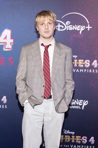 MILES ELLIOT