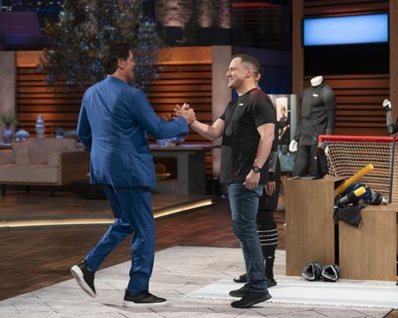 MARK CUBAN, MARTIN NEGRON SR. 