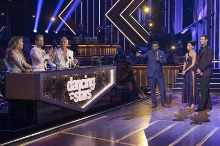 CARRIE ANN INABA, DEREK HOUGH, BRUNO TONIOLI, ALFONSO RIBEIRO, HILARIA BALDWIN, GLEB SAVCHENKO