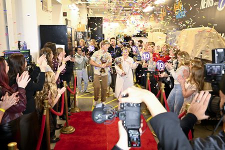 ROBERT IRWIN, WITNEY CARSON