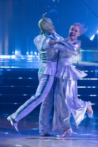ALAN BERSTEN, ELAINE HENDRIX