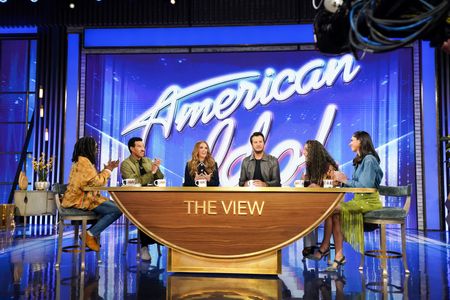 WHOOPI GOLDBERG, LIONEL RICHIE, CARRIE UNDERWOOD, LUKE BRYAN, SUNNY HOSTIN, ABBY HUNTSMAN