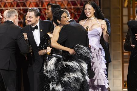 LEONARDO DICAPRIO, TEYANA TAYLOR,PAUL THOMAS ANDERSON, CHASE INFINITI