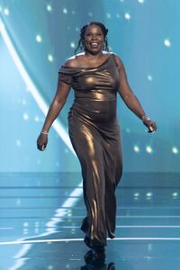 LESLIE JONES