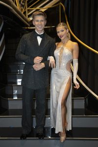 ROBERT IRWIN, WITNEY CARSON
