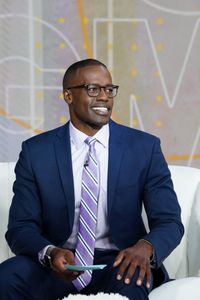 DR. DARIEN SUTTON