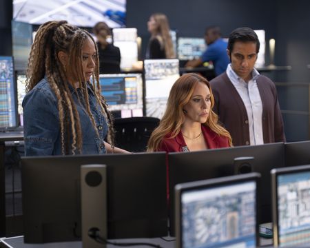 TRACIE THOMS, JENNIFER LOVE HEWITT, RISHI ARYA