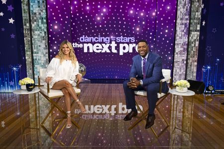 WITNEY CARSON, MICHAEL STRAHAN