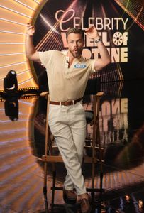 DEREK HOUGH