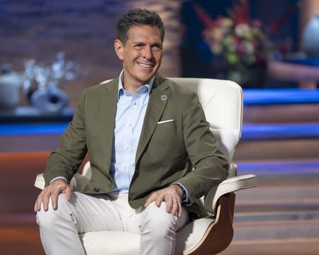 DANIEL LUBETZKY