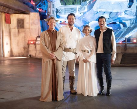 RYAN SEACREST, LUKE BRYAN, CARRIE UNDERWOOD, LIONEL RICHIE