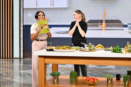 TAMRON HALL, ALISON ROMAN