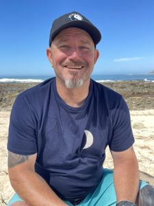 Stuart Anderson at Stilbaai. (National Geographic/Robert Cowling)
