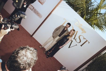 PAUL ANTHONY KELLY, SARAH PIDGEON