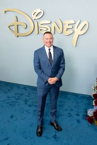 CHAD MATTHEWS (PRESIDENT-OWNED TV STATIONS, DET)