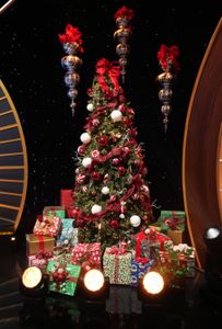 CELEBRITY WHEEL OF FORTUNE